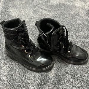 Gently used black zip up boots